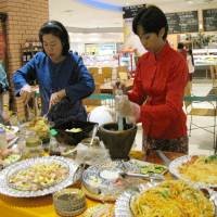 Promosi Produk dan Buah-buahan Eksotis Thailand