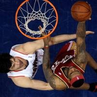 Sapu Bersih Lagi, Cavaliers ke Final Wilayah 