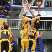 Al Riyadi Taklukkan Qadsia