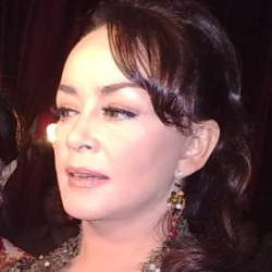 Chintami Atmanegara Cerai Bukan Karena Suami Selingkuh