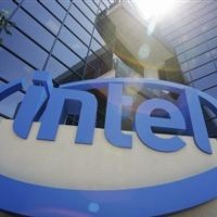 Curangi AMD, Intel Didenda US$ 1,44 Miliar