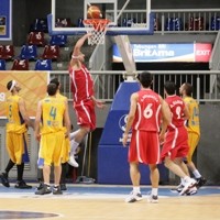 Menang, Mahram Heran