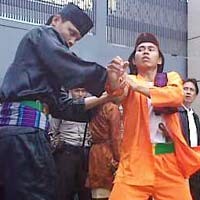 Pemerhati David Widjaja Demo Kedubes Singapura