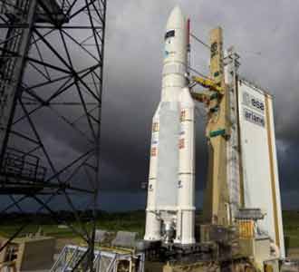 Ariane Perancis Diluncurkan
