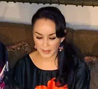 Chintami Jumpa Pers Cerai