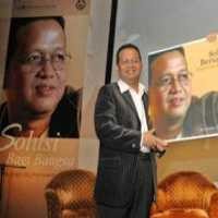 Tidak Hadir di Sabuga, SB Gelar Rapat di Hotel Mega Pro