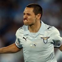 Zarate Menunggu Panggilan Maradona