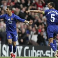 Ramai-ramai Sanjung Setan Merah