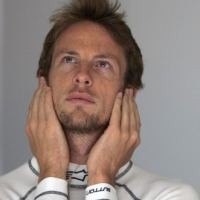 80% Kans Button Juara Dunia