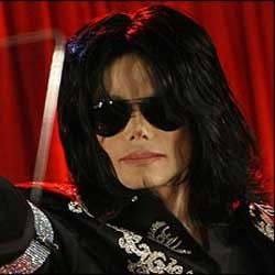 Jelang Konser, Michael Jackson Divonis Kanker Kulit