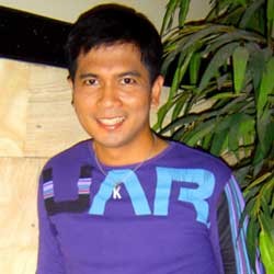 Krisna Mukti-Christie Ngaku Pacaran, Ternyata Teman Dekat