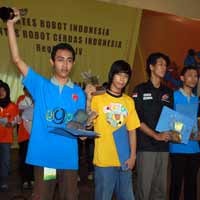 PENS-ITS Kembali Juarai KRI-KCRI Regional IV 2009