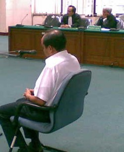 Rekanan Depnakertrans Divonis 2,5 Tahun Penjara