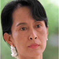 Terancam 5 Tahun Penjara, Sidang Suu Kyi Dijaga Ketat