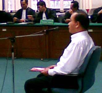 Sidang Perdana Hontjo Kurniawan