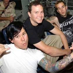 Stop Cuti, Blink 182 Segera Gelar 50 Konser