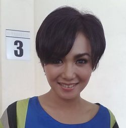 Kalah Bersaing, Yuni Shara Tetap Jadul