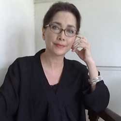 Widyawati Tutup Rapat Kasus Kematian Sophan