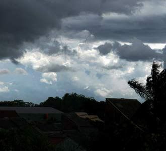 Awan Menggantung di Bojonggede