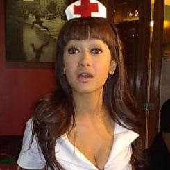 Julia Perez Main Film Islami?