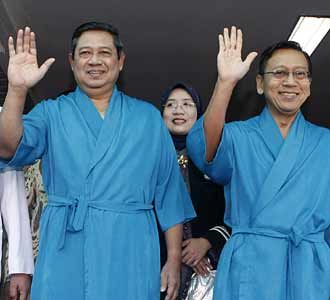 SBY-Berbudi Cek Kesehatan