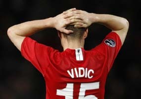 Vidic Terbaik Versi Gerrard
