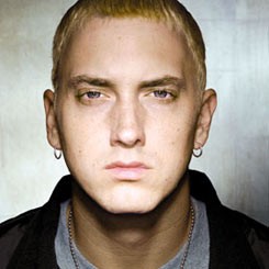 Eminem Kembali ke Layar Lebar Lewat Funny People