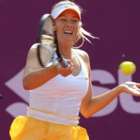 Sharapova Kembali dan Menang
