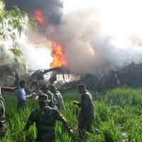 Pemrov Jatim Beri Santunan Warga Korban Hercules Jatuh