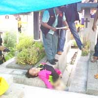 Pembunuh Mayat Wanita di Atas Nisan Dikabarkan Tertangkap