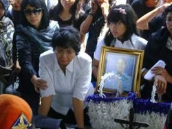 Pemakaman Letkol Benexdiktus Diiringi Upacara Agama & Militer