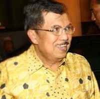 Kunjungan Kerja JK Berakhir di Kediaman Solihin GP