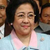 Ditanya Persoalan Ekonomi, Mega Akui Sulit 