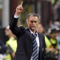 Godaan Madrid Tak Mempan ke Mourinho