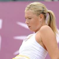 Sharapova Belum Kembali ke Puncak