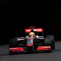 Hamilton Kini Berpeluang