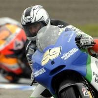 Gibernau Tak Mau Terburu