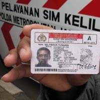  RUU LLAJ: Siapa Yang Berwenang Membuat SIM?