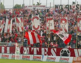 Tifoso Tewas di Tardini