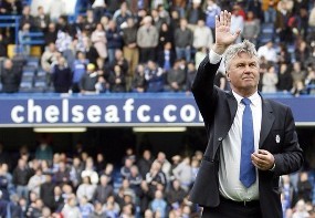 Penyesalan Hiddink Terkait MU & Fergie