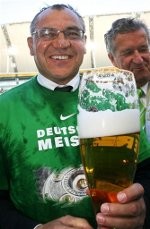 Magath Mengakhiri dengan Indah