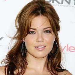 Mandy Moore Ingin Lebih Montok