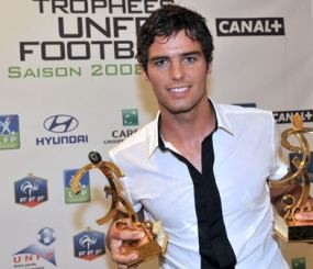 Gourcuff Gemilang di Negeri Sendiri