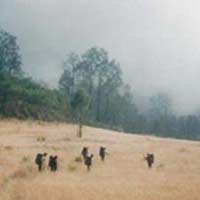 Turun Melalui Posko Bremi dengan Selamat, Guru Suka Cita