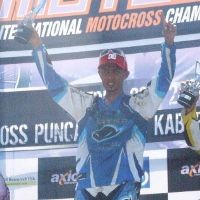 Hujan, Aep Dadang Juara