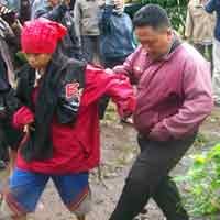 7 Siswa Diserang Lintah di Tengah Penantian Regu Penolong