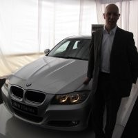 BMW Tak Mau Sesumbar dengan 320i