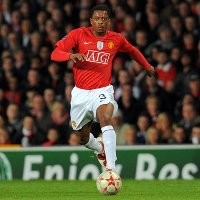Evra Ingin Trofi di Final Ketiga