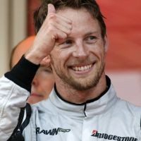 Brawn Ingin Terus Pertahankan Button 