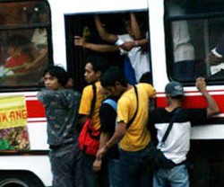 Yang Tak Layak, Yang Tak Diperhatikan